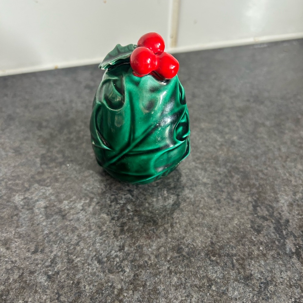 Vintage Lefton Holly Berry salt shaker made in Japan